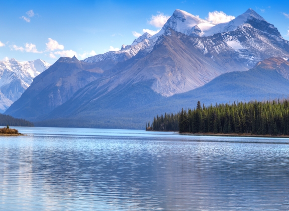 Activities in the Canadian Rockies | Railbookers®