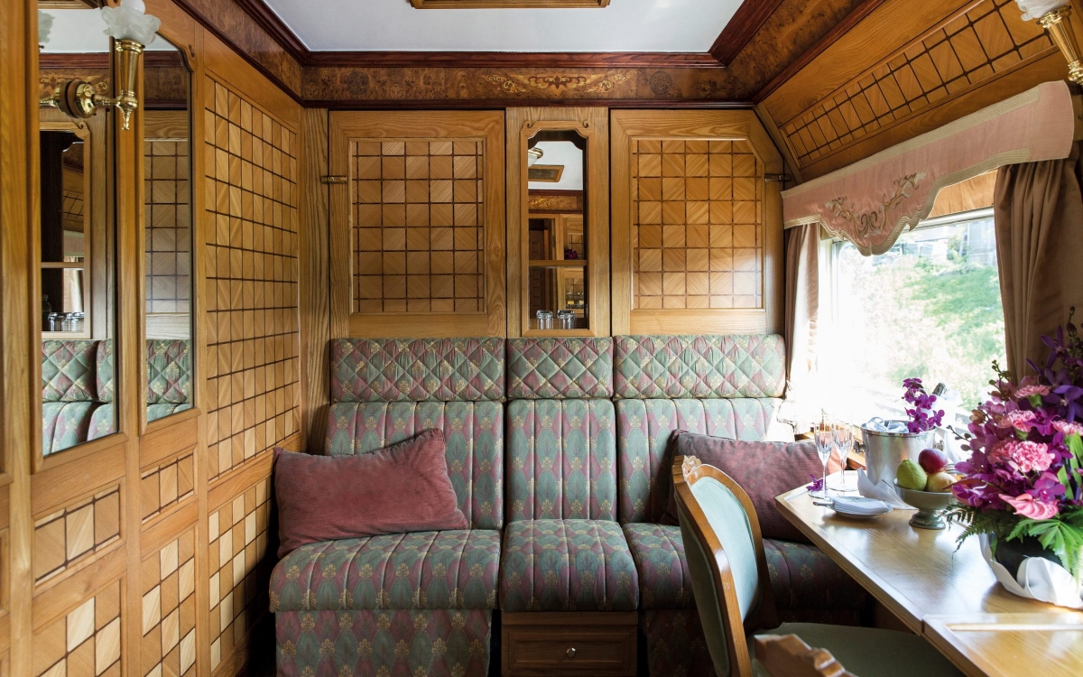 Eastern & Oriental Express | Railbookers®